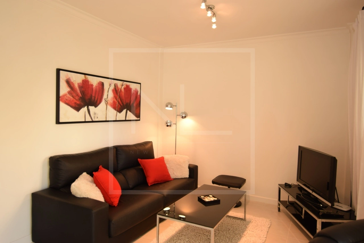 2 bedroom 2 bathroom Managed Complex Apartment For Sale in Benissa Costa