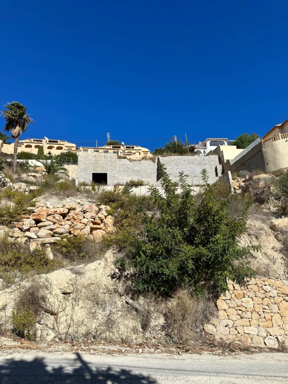 Plot with sea views in Moraira
