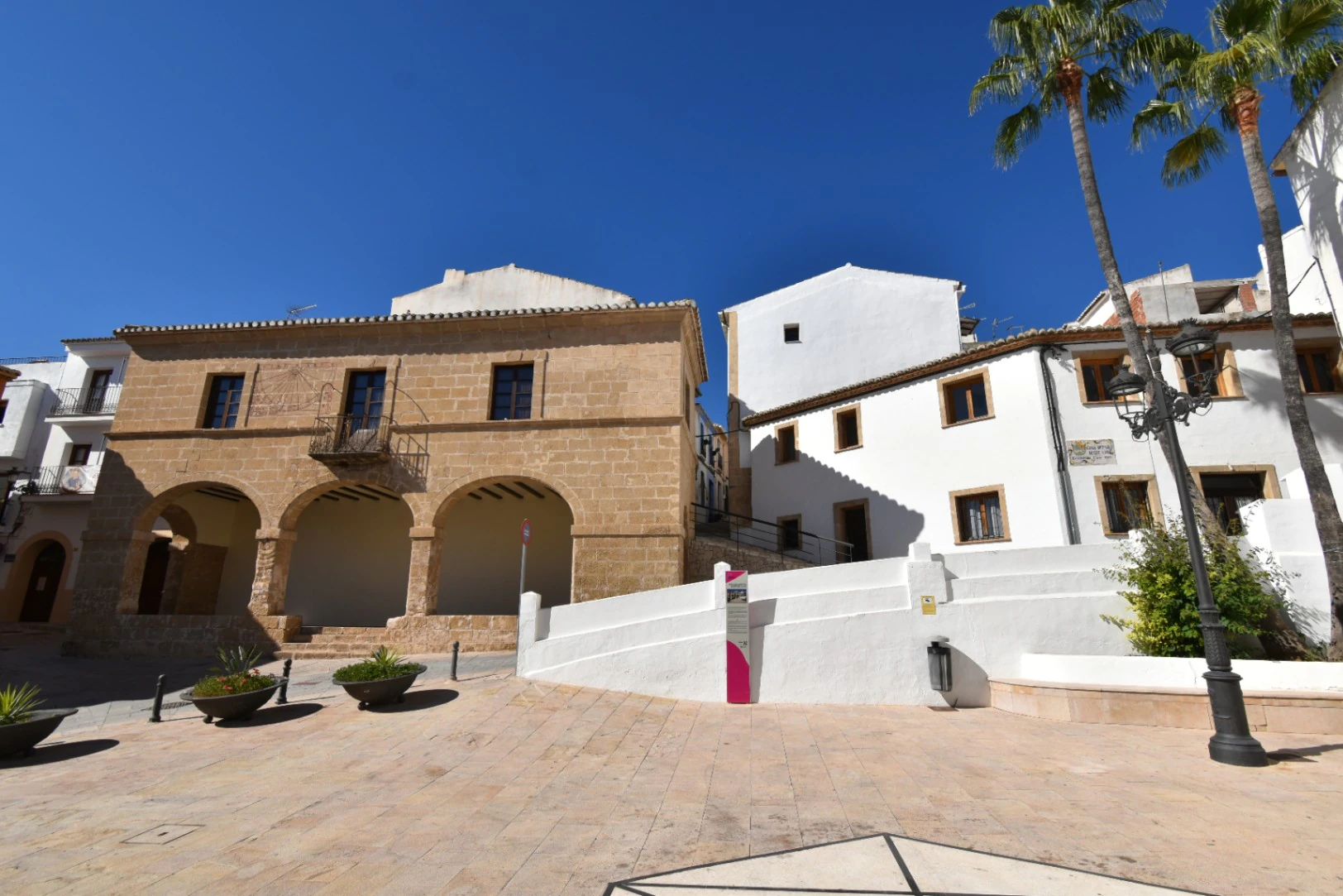 Commercial Premises for Sale in Teulada Town Centre – High Visibility Investment Opportunity