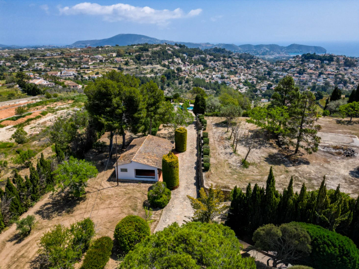 Baile del Sol Exclusive Rustic Estate with Unrivalled Coastal Panoramas