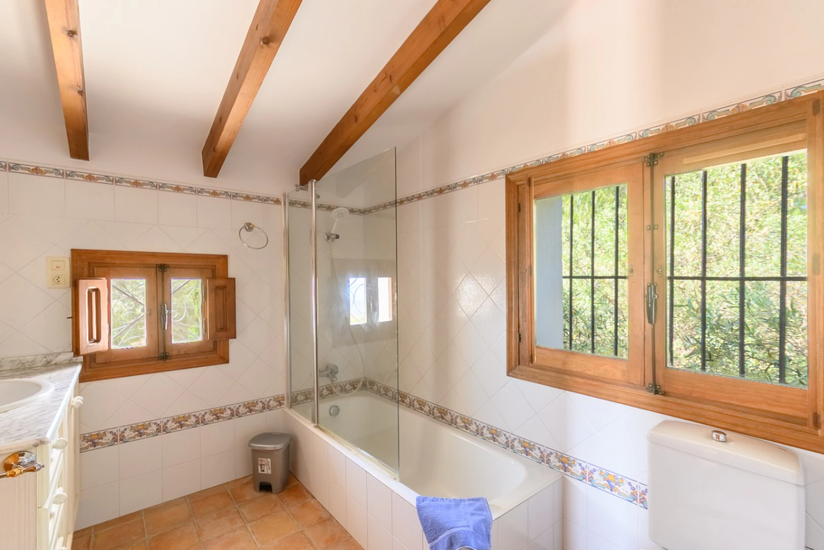Baile del Sol Exclusive Rustic Estate with Unrivalled Coastal Panoramas