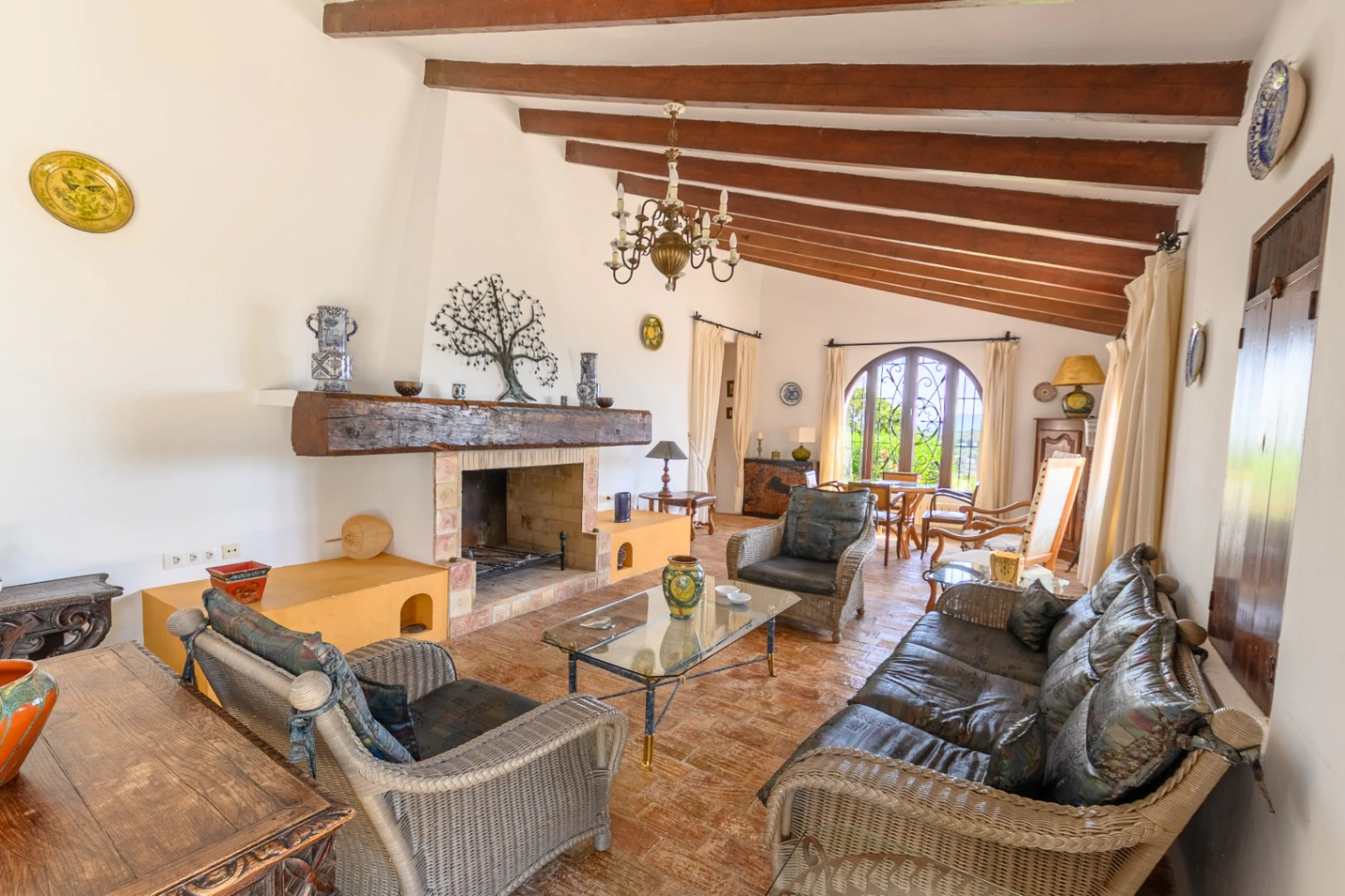 Baile del Sol Exclusive Rustic Estate with Unrivalled Coastal Panoramas