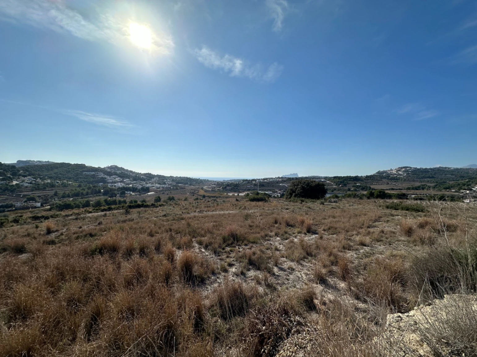 Immense terrain rustique avec vue sur la mer à Moraira