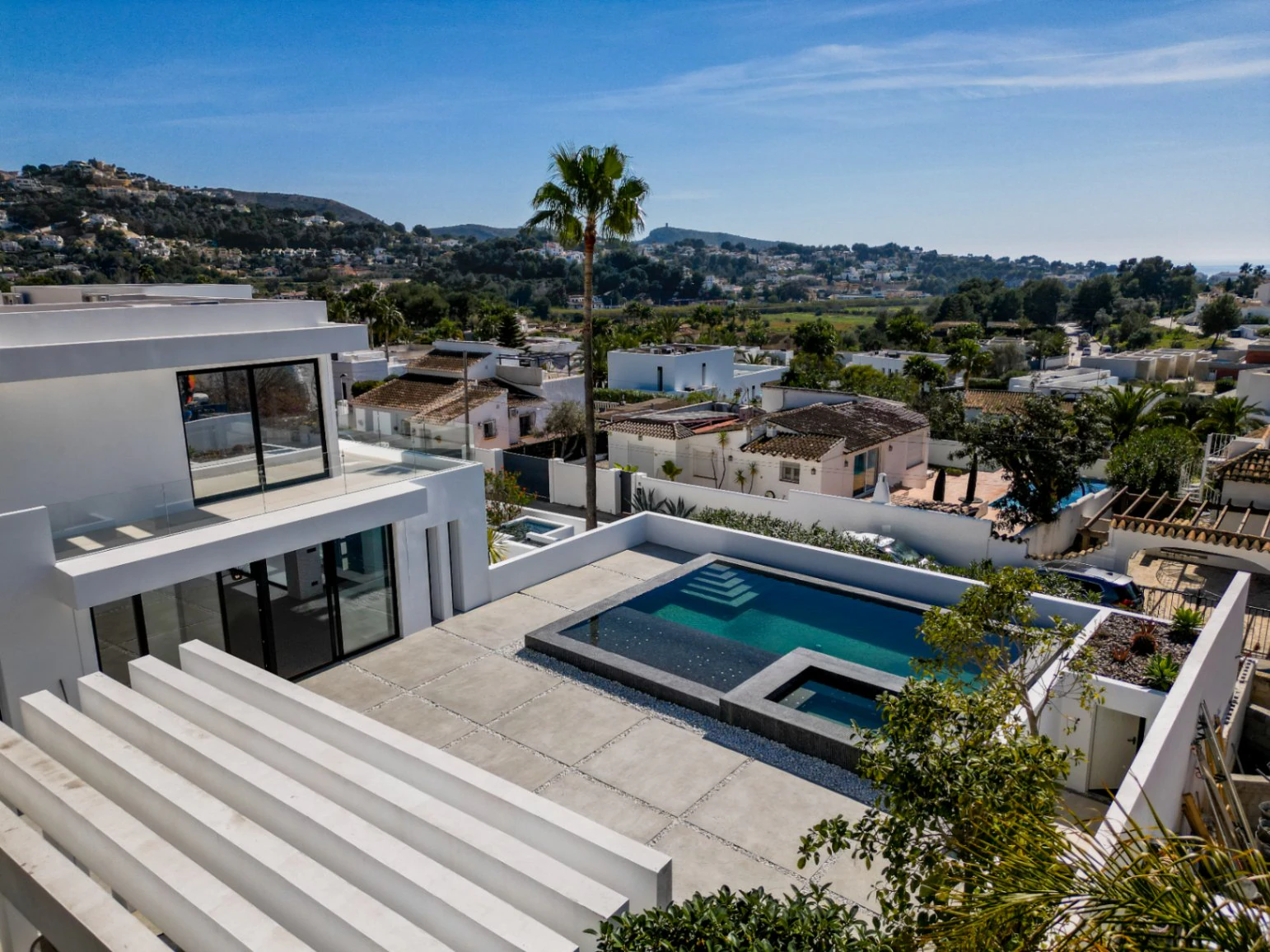 Exclusive Modern Villa in Prime Moraira Location – 5 Bedrooms, Pool  Jacuzzi