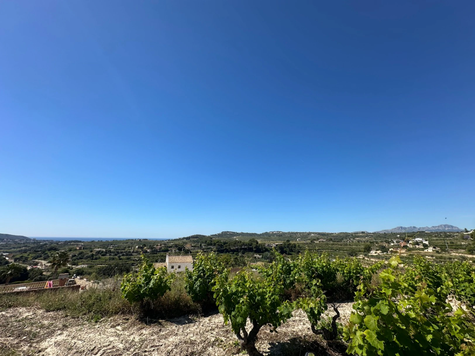 Exclusief Rustiek Perceel met Panoramisch Zeezicht in Teulada-Moraira
