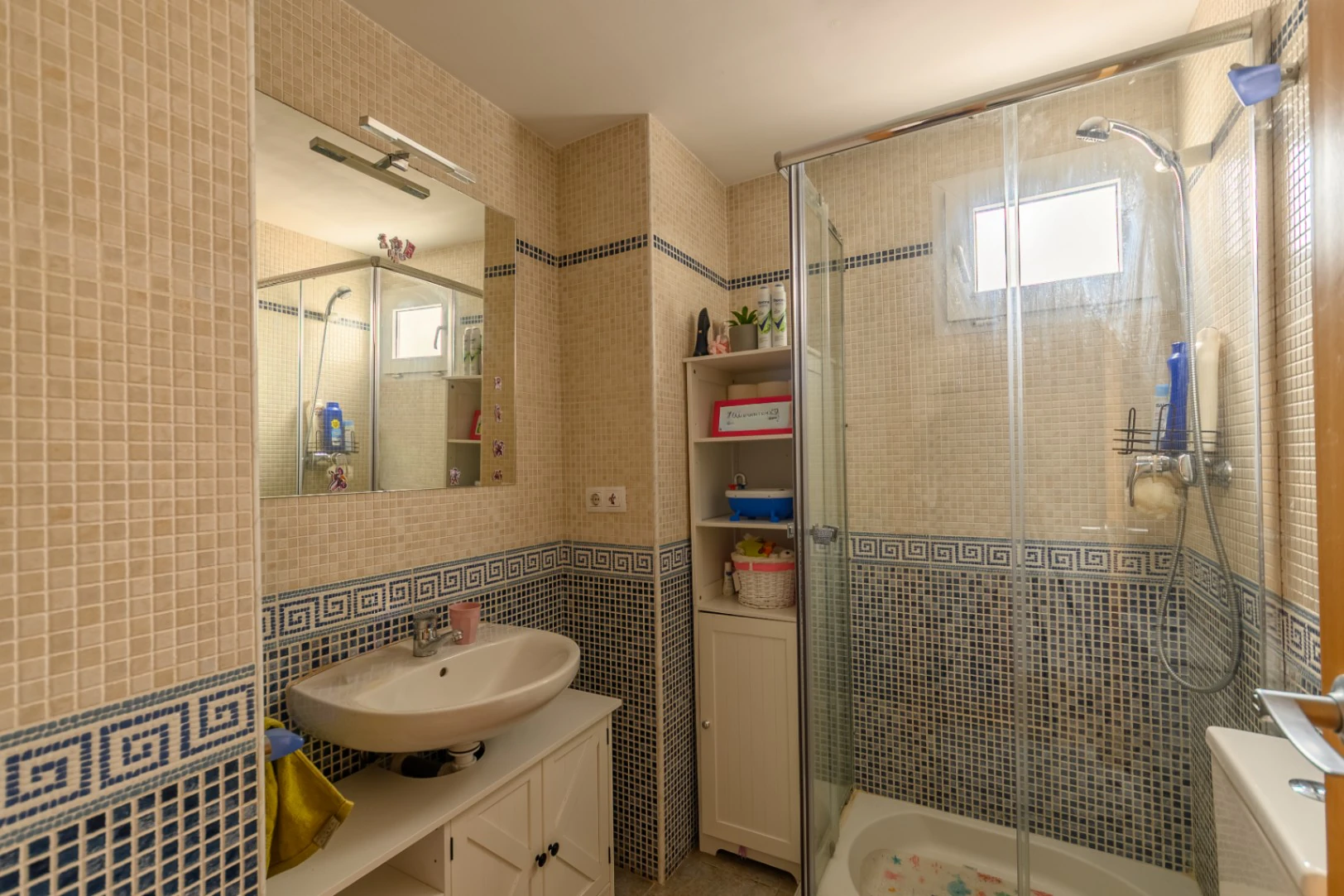 Amplio apartamento de 3 habitaciones con vistas al campo en el centro de Teulada