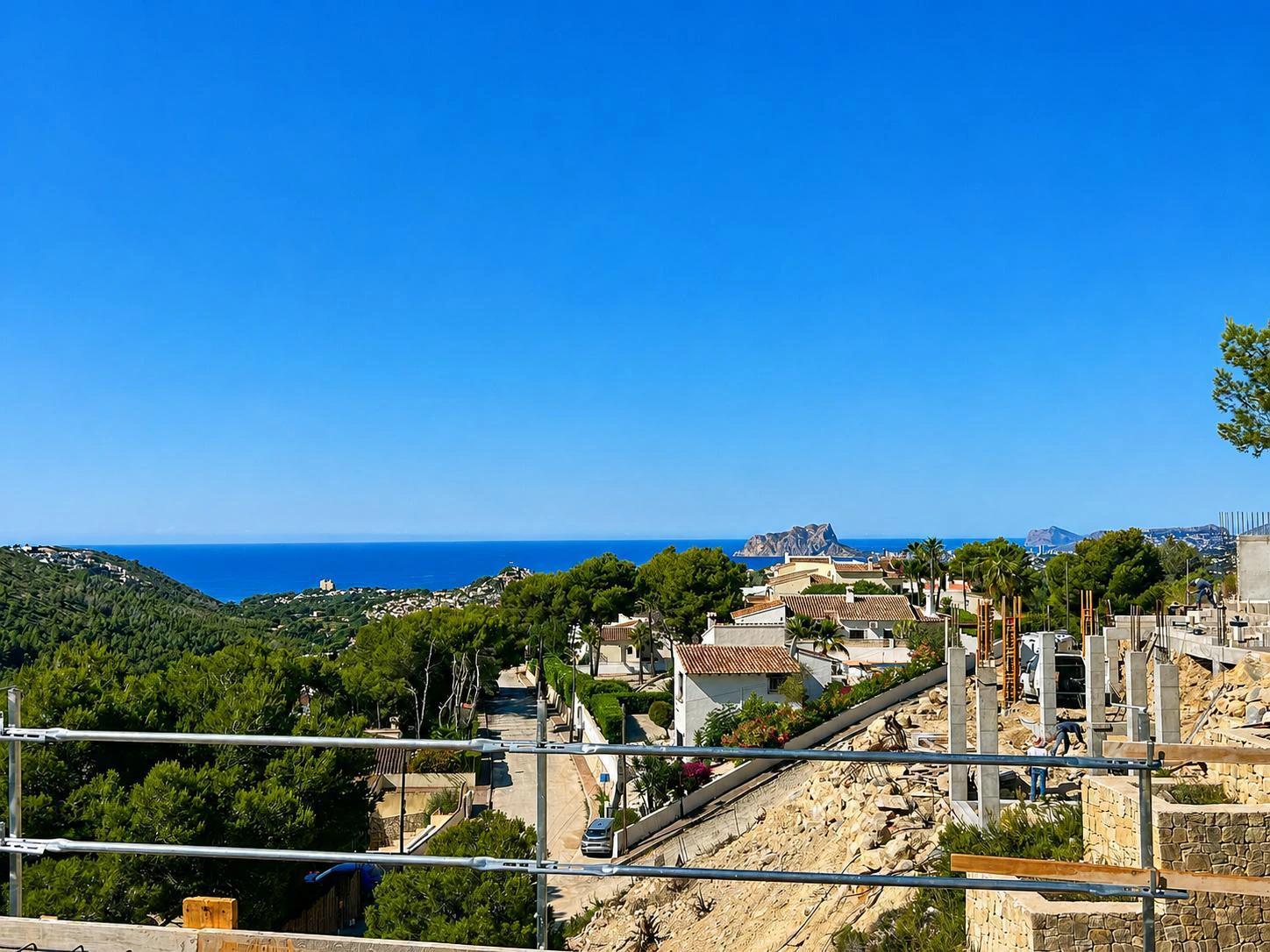 Zeezicht Villa Te Koop Nabij Moraira | 4 Slaapkamers | Privé Zwembad | Lift | Costa Blanca