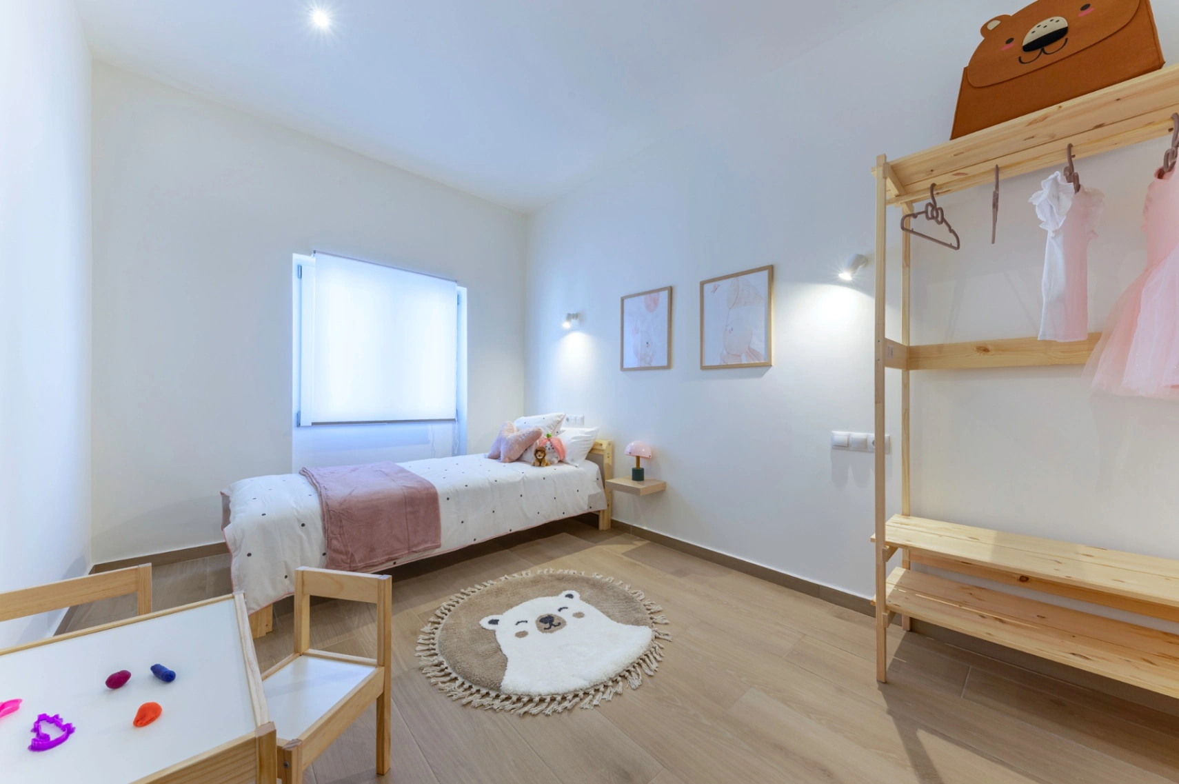 Casa con patio y piscina en Pego (Costa Blanca)