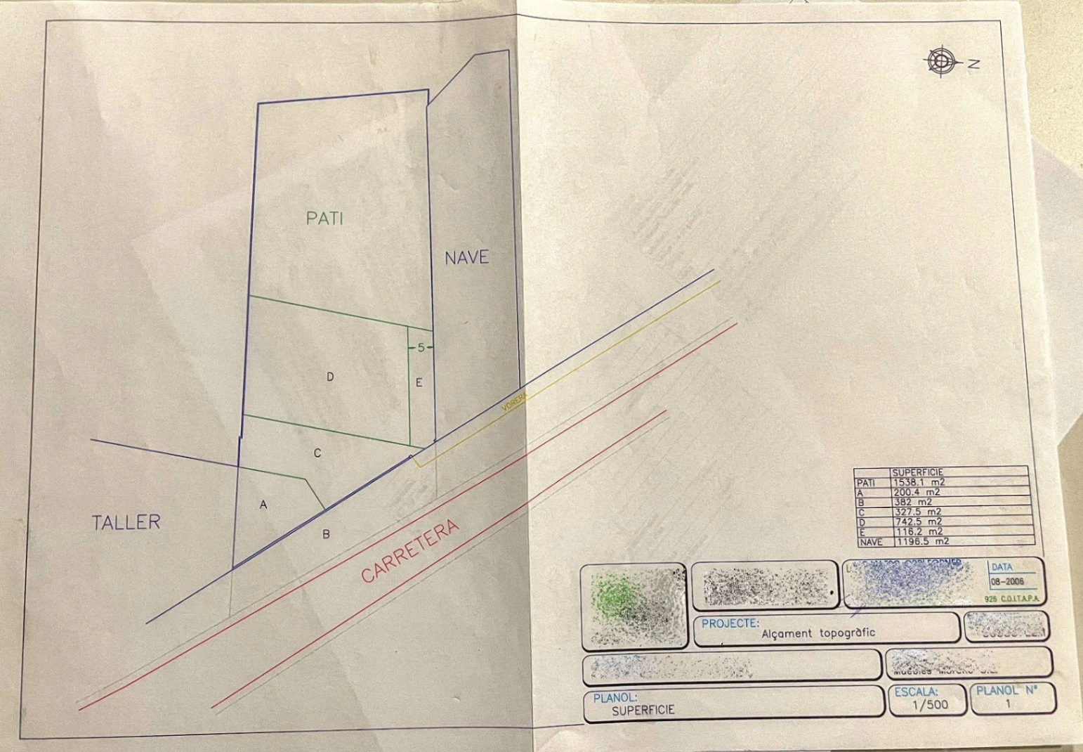 Commercial premises for sale of 1244 m² with urban land.