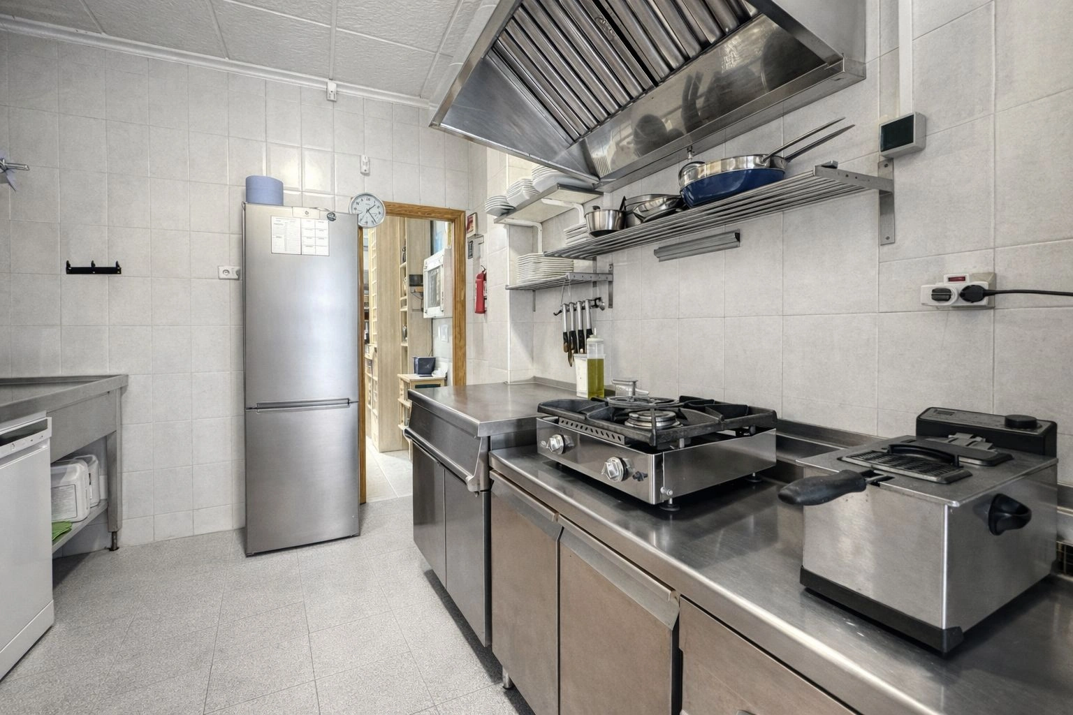 Fully operational hospitality business in Pego, Alicante