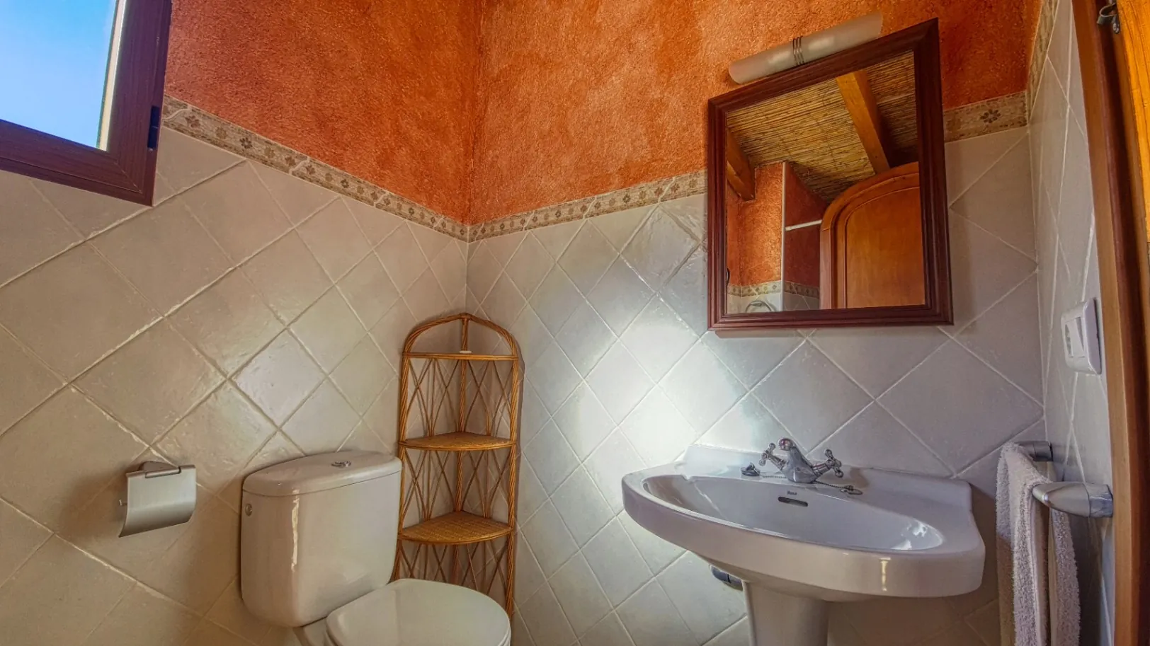 En venta Casa Rural con Licencia en Vigor en la Vall de Gallinera (Alicante)