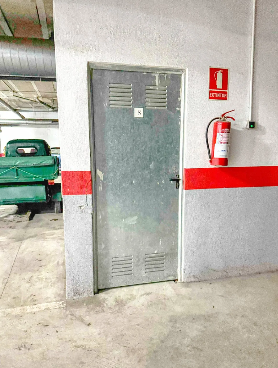 Vivir solo, cómodo y en en el centro de Pego es posible con este piso