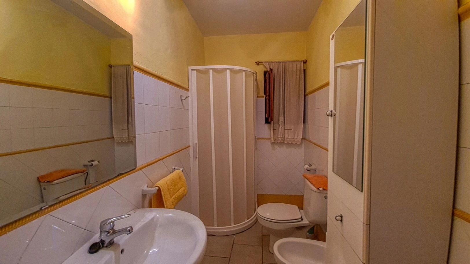 Casa 4 habitaciones de 255 m² en Castell de Castells (03793)