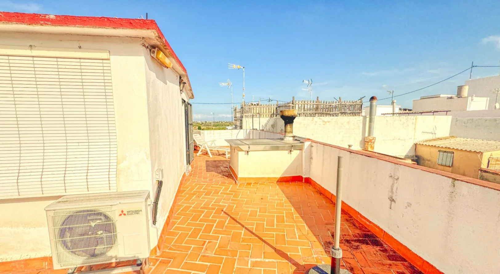 Duplex con vistas al mar en Oliva (Valencia)