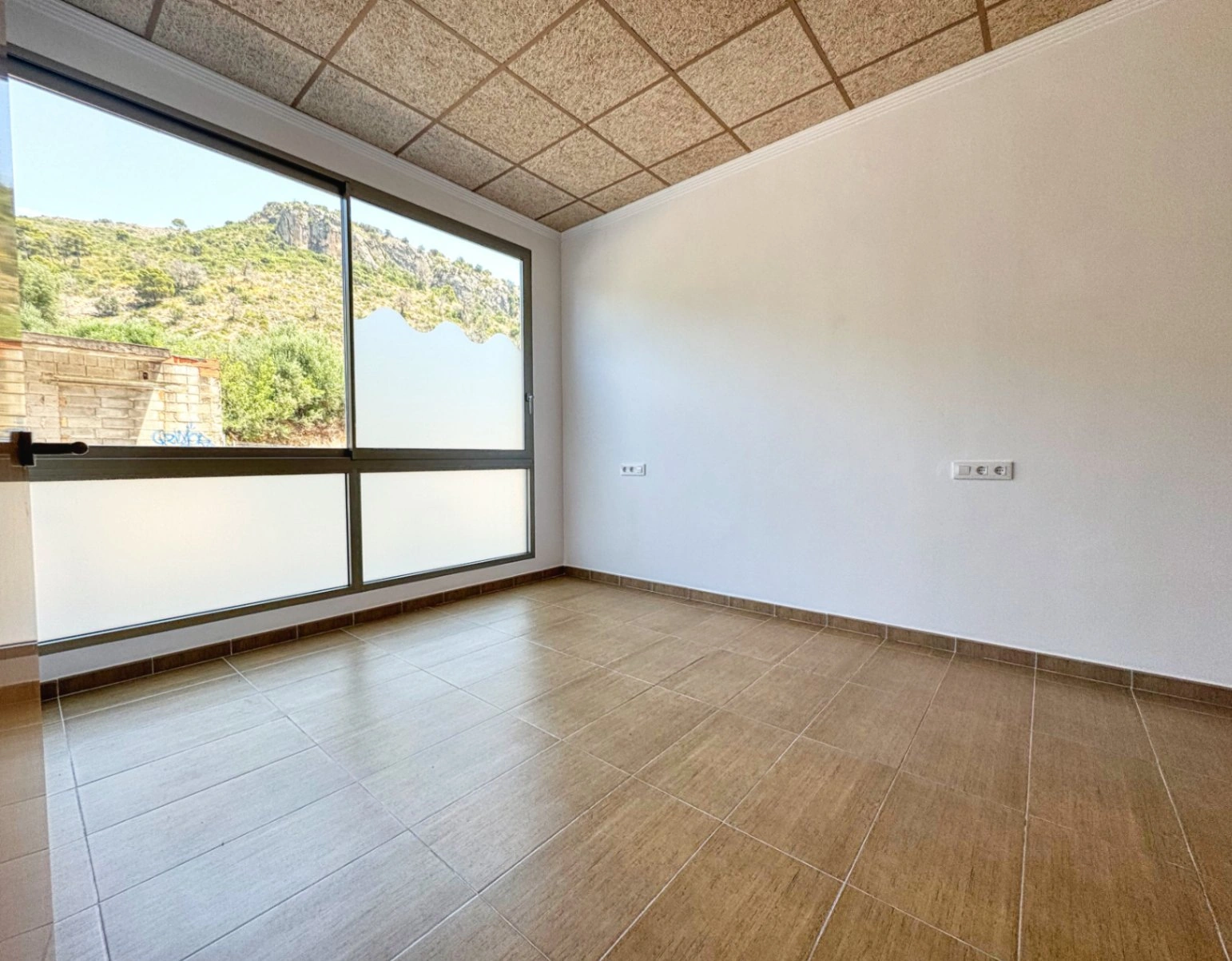 Inversión con rentabilidad inmediata: vivienda en planta baja perfecta para alquilar en Adsubia (Marina Alta)