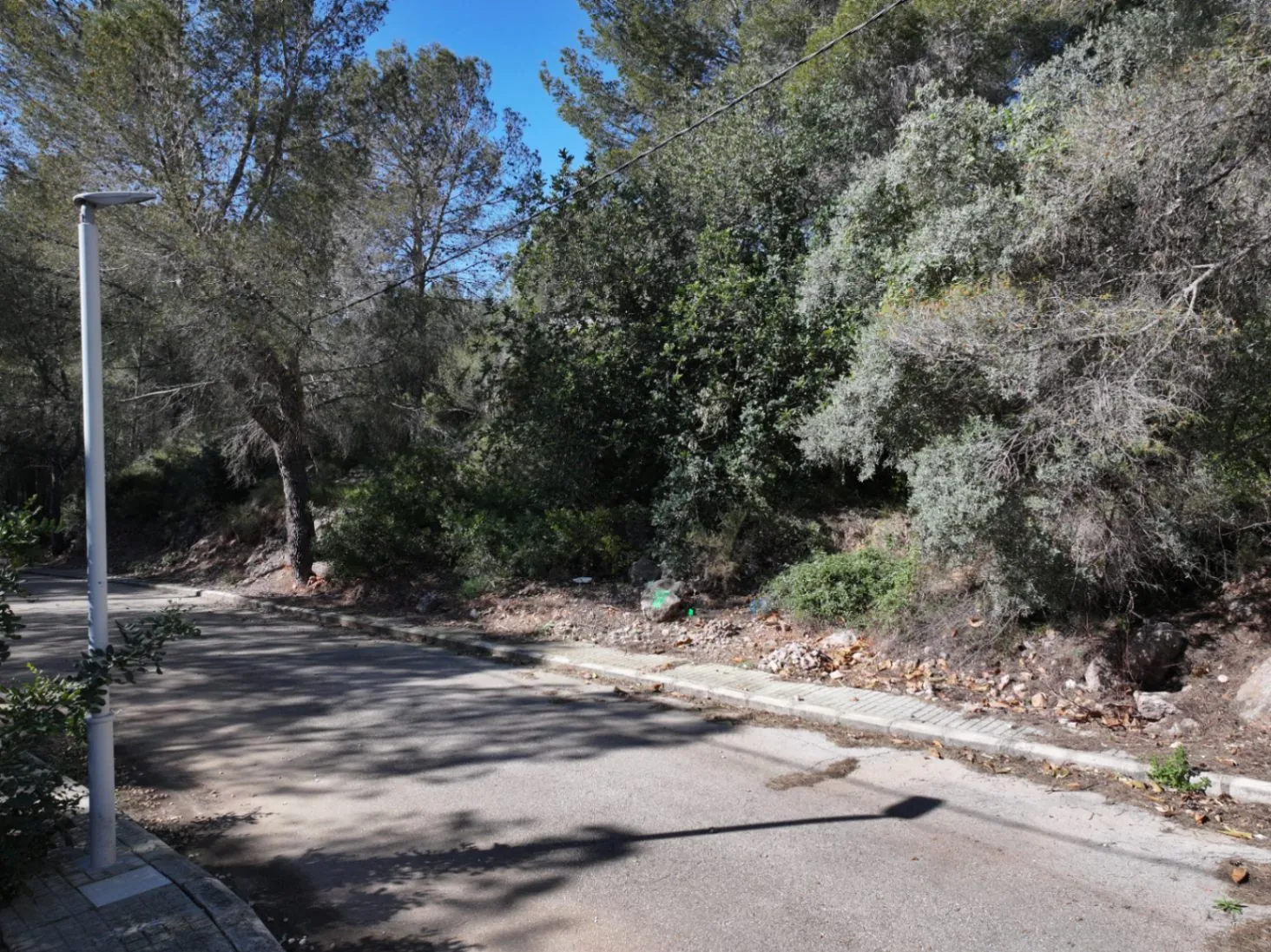 Parcelas urbanas consolidadas en venta Urbanización Tossal Gros en la Font d'En Carros (Costa Blanca)