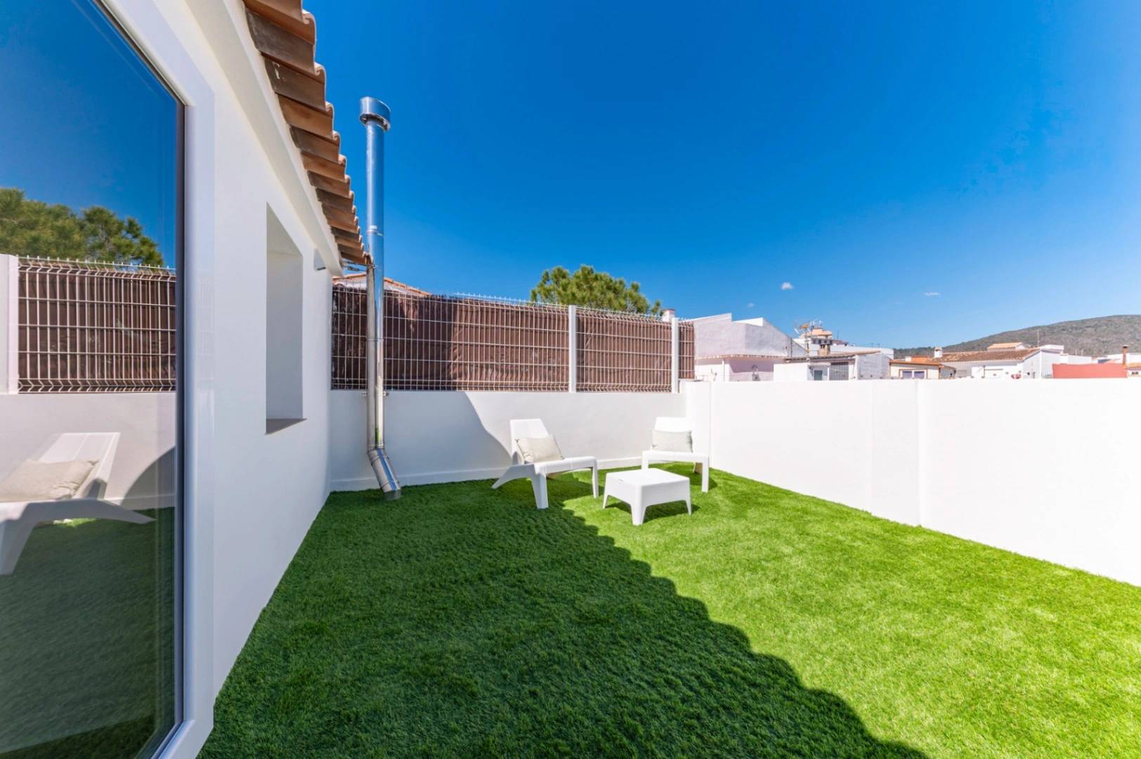 Casa con patio y piscina en Pego (Costa Blanca)
