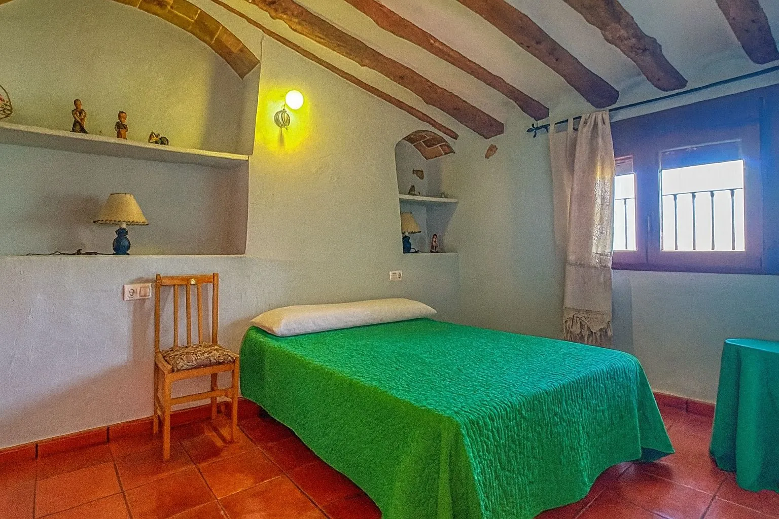 Inversión vivienda y negocio rural con licencia en Planes (Alicante)