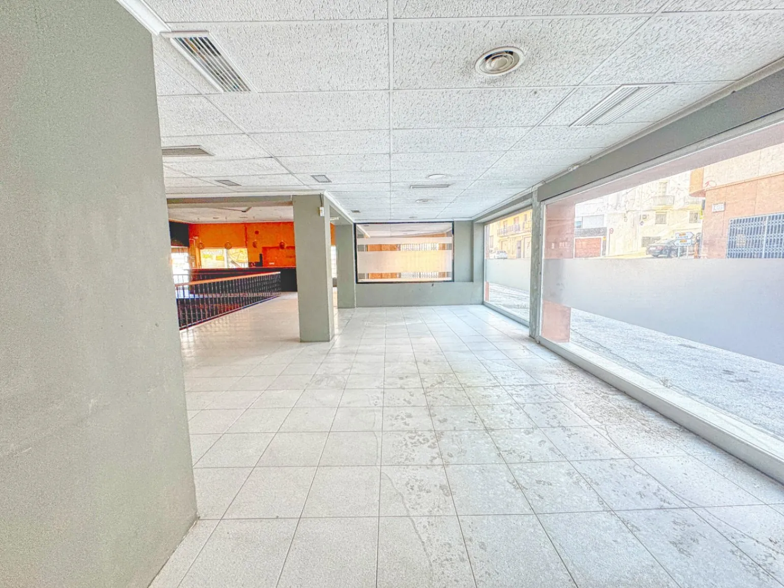 Inversión en locales y viviendas en Pego (Costa Blanca)