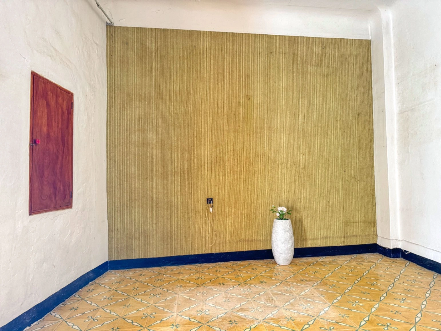 Casa para vivir o invertir en Pego, Alicante, con 4 habitaciones.