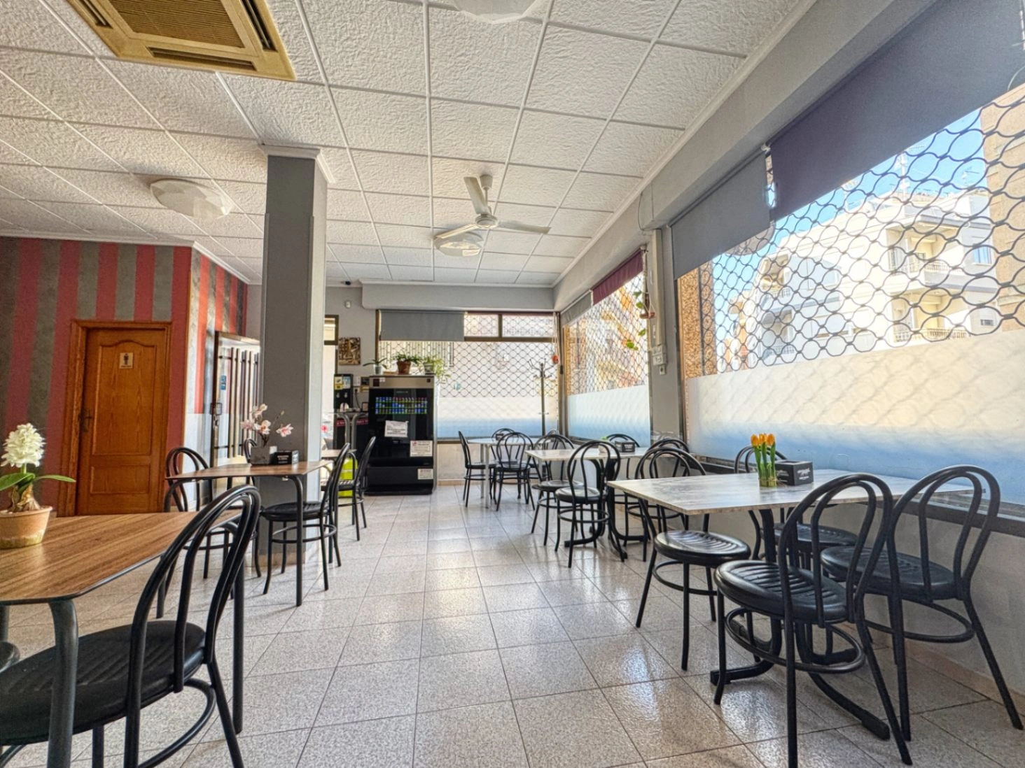 Fully operational hospitality business in Pego, Alicante