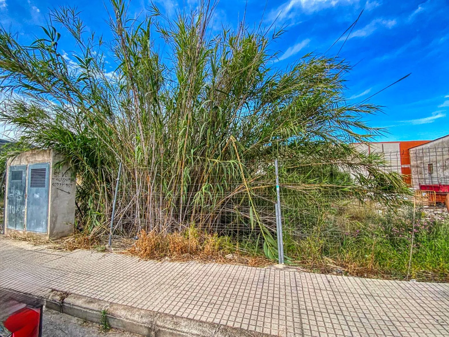 Parcela en venta en Pego, Alicante - 316 m² para invertir