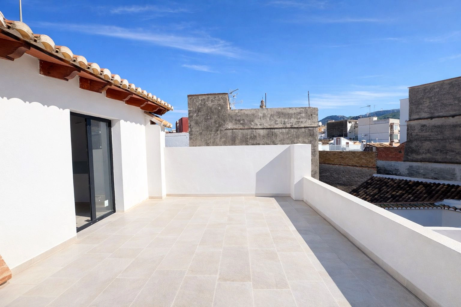 Oportunidad de inversión: casa para terminar con margen real superior al 15% en Pego