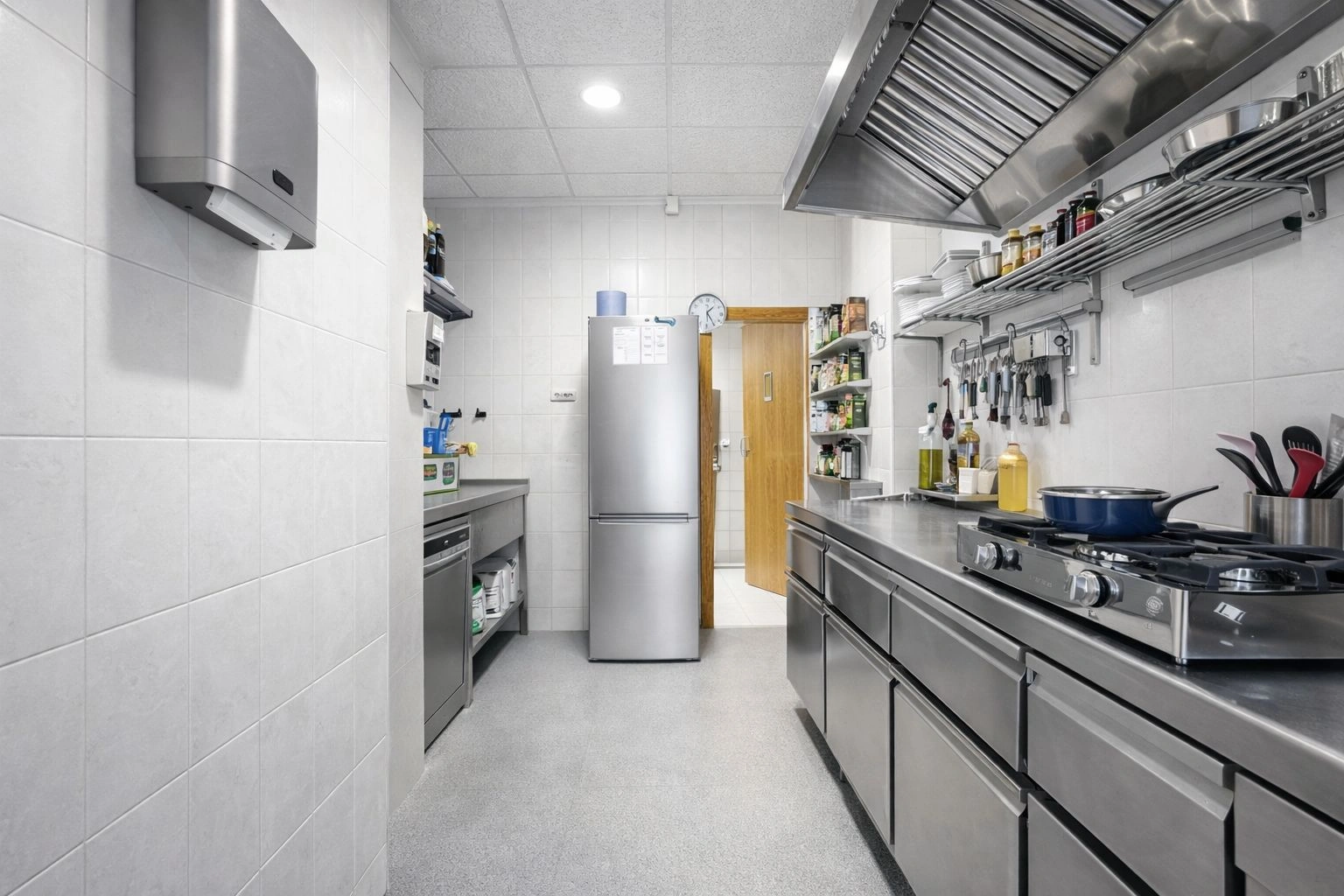 Fully operational hospitality business in Pego, Alicante