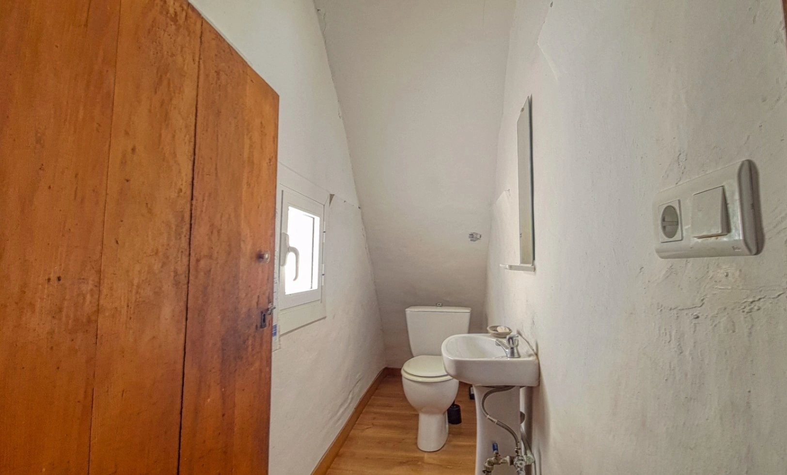 En venta Casa Rural con Licencia en Vigor en la Vall de Gallinera (Alicante)