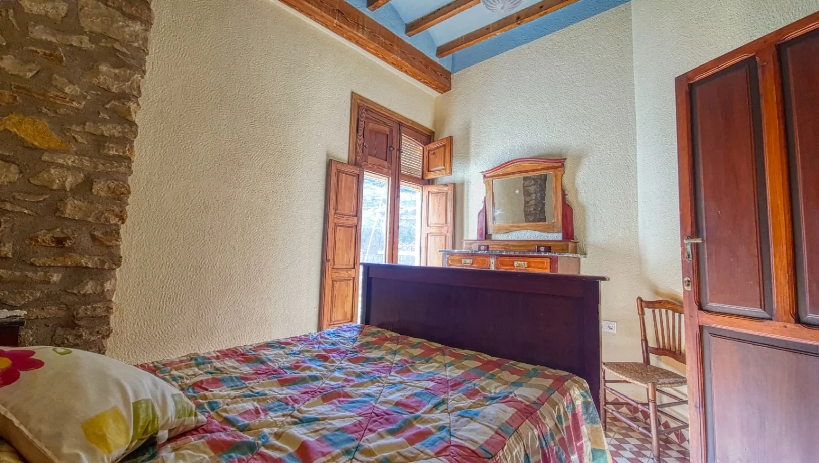 En venta Casa Rural con Licencia en Vigor en la Vall de Gallinera (Alicante)