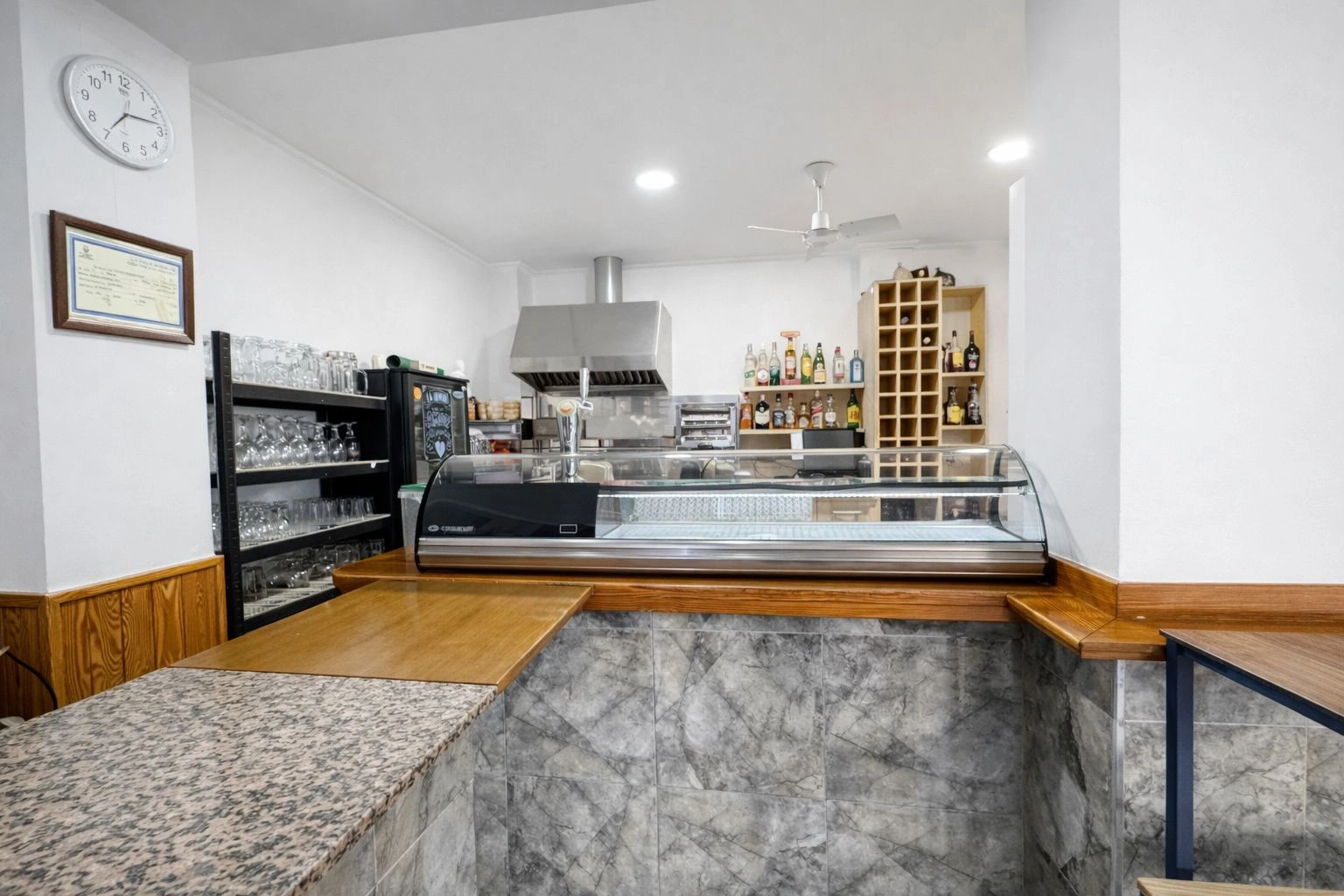 Fully operational hospitality business in Pego, Alicante