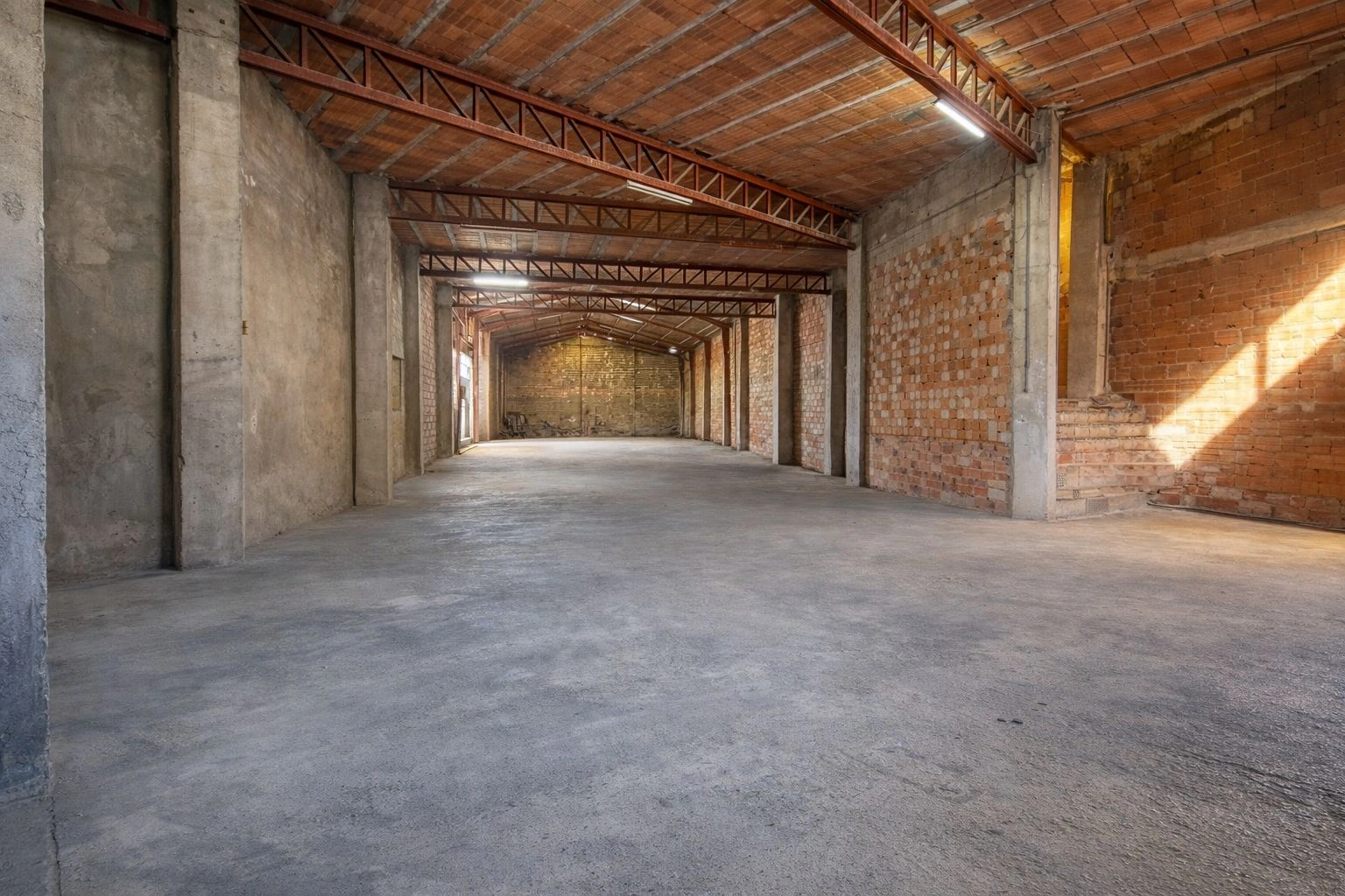 Commercial premises for sale in Pego (Marina Alta)