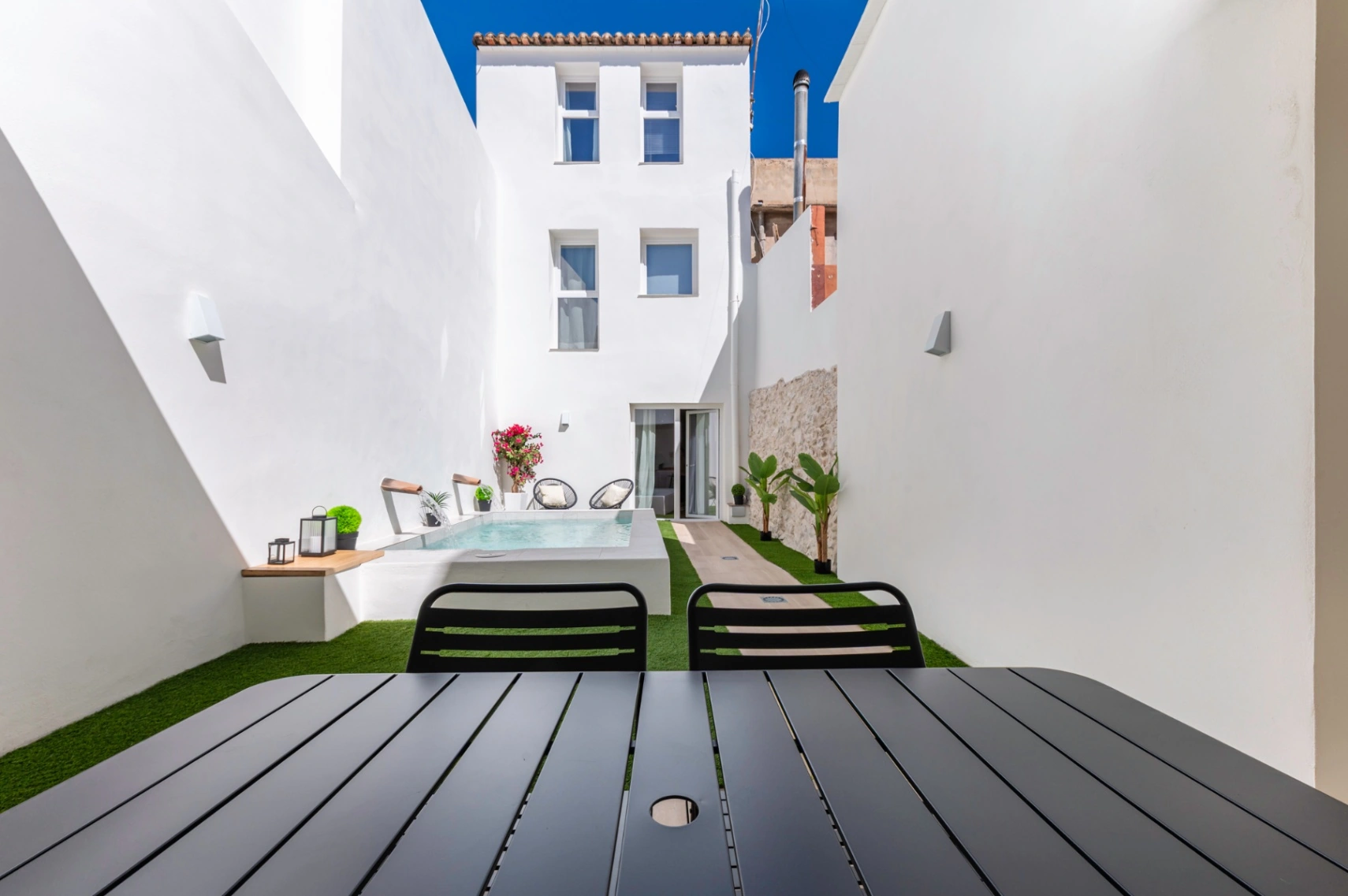 Casa con patio y piscina en Pego (Costa Blanca)