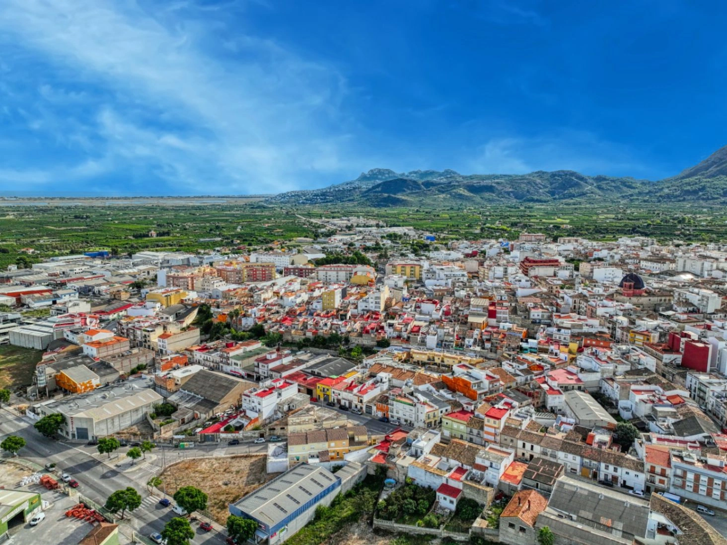 Vivienda individual totalmente reformada en Pego - Costa Blanca