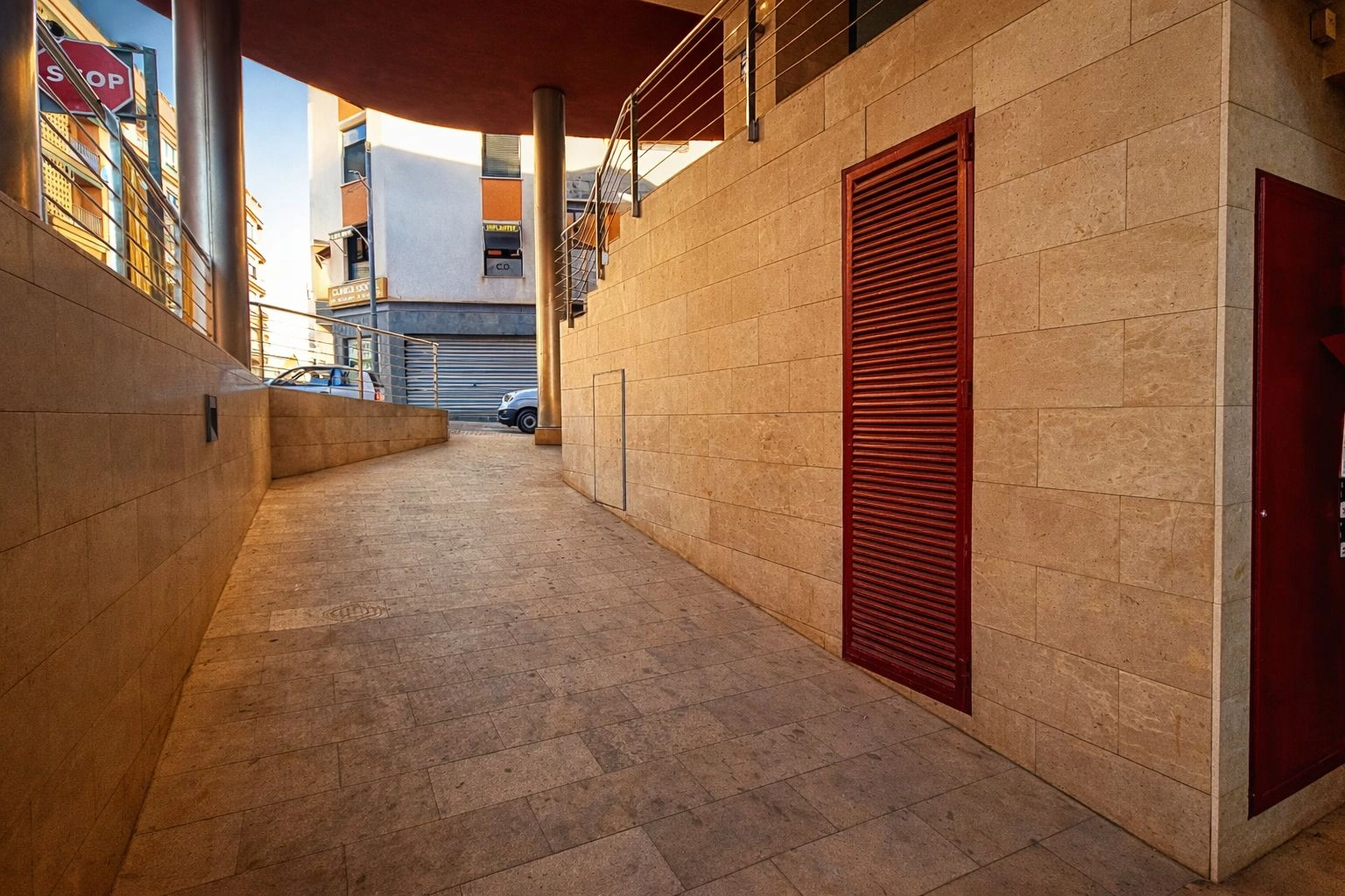 Venta local comercial en el centro de Pego (Costa Blanca)
