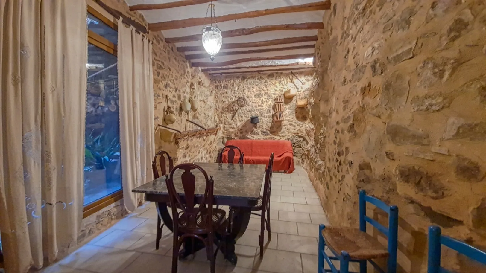 Casa 4 habitaciones de 255 m² en Castell de Castells (03793)