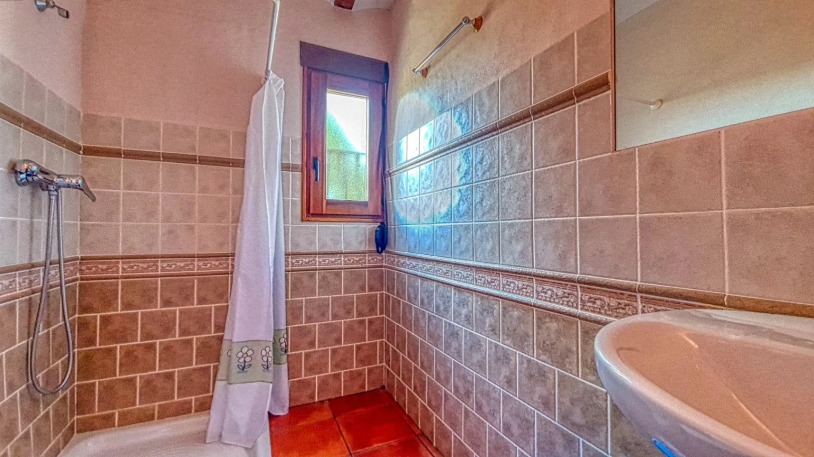 Inversión vivienda y negocio rural con licencia en Planes (Alicante)