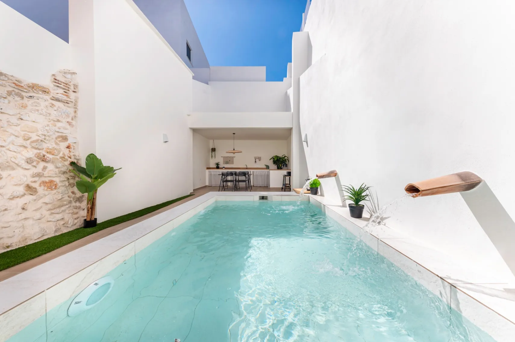 Casa con patio y piscina en Pego (Costa Blanca)