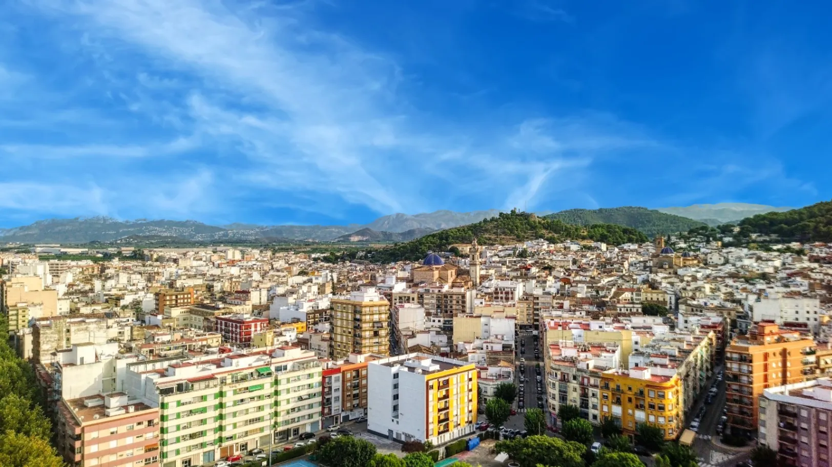Piso con ascensor y vistas en Oliva - Costa Blanca