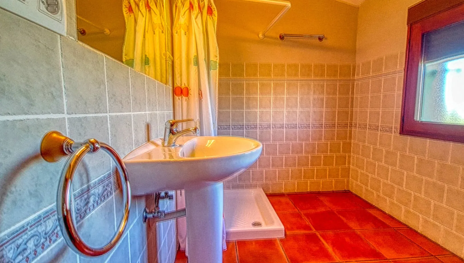 Inversión vivienda y negocio rural con licencia en Planes (Alicante)