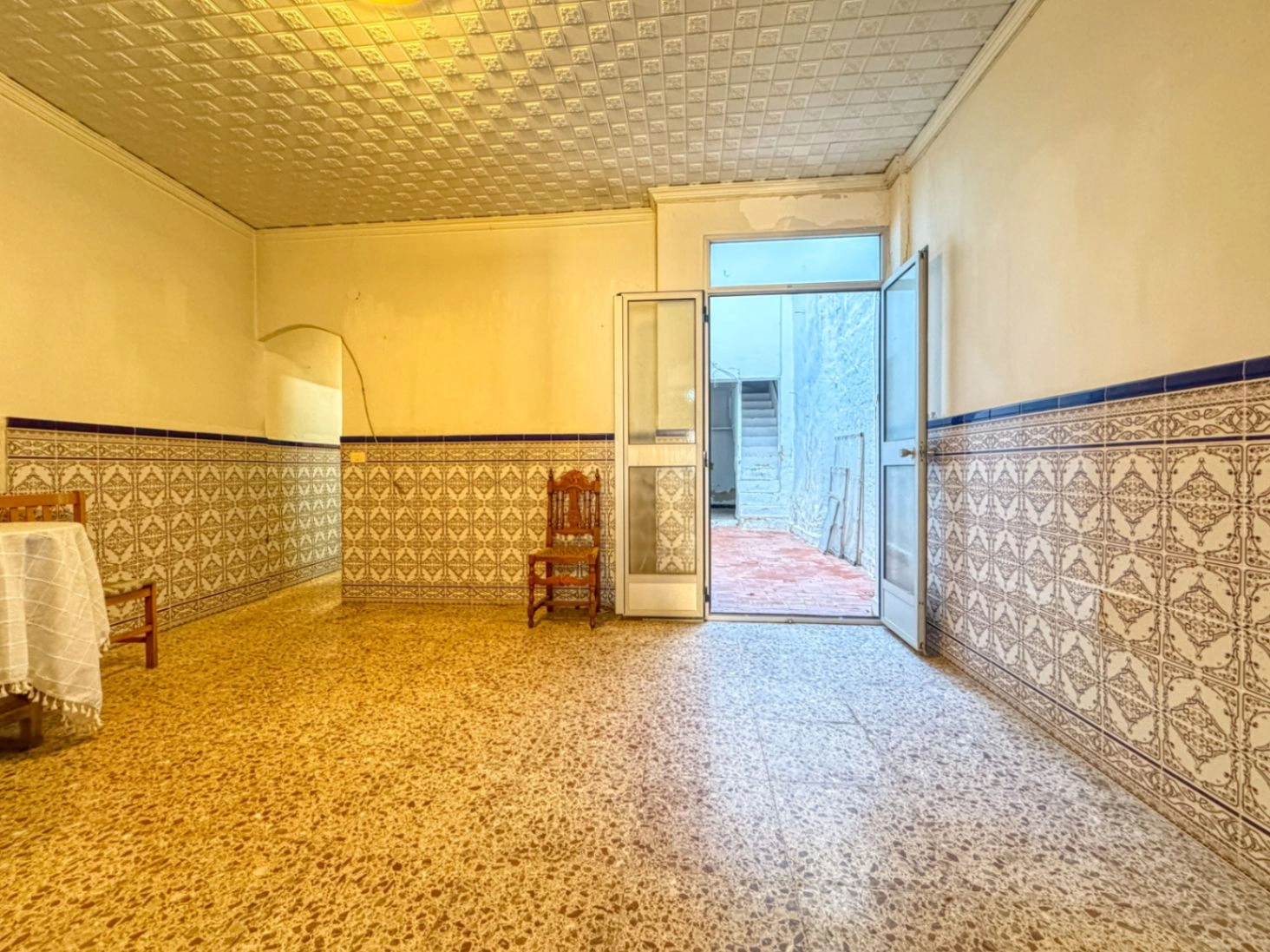 Casa para vivir o invertir en Pego, Alicante, con 4 habitaciones.