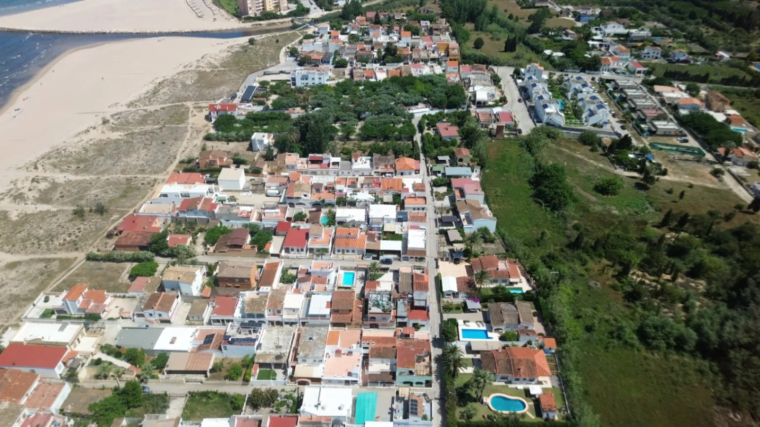 Parcela en venta en Oliva, Partida Manegues a un minuto de la playa de arena