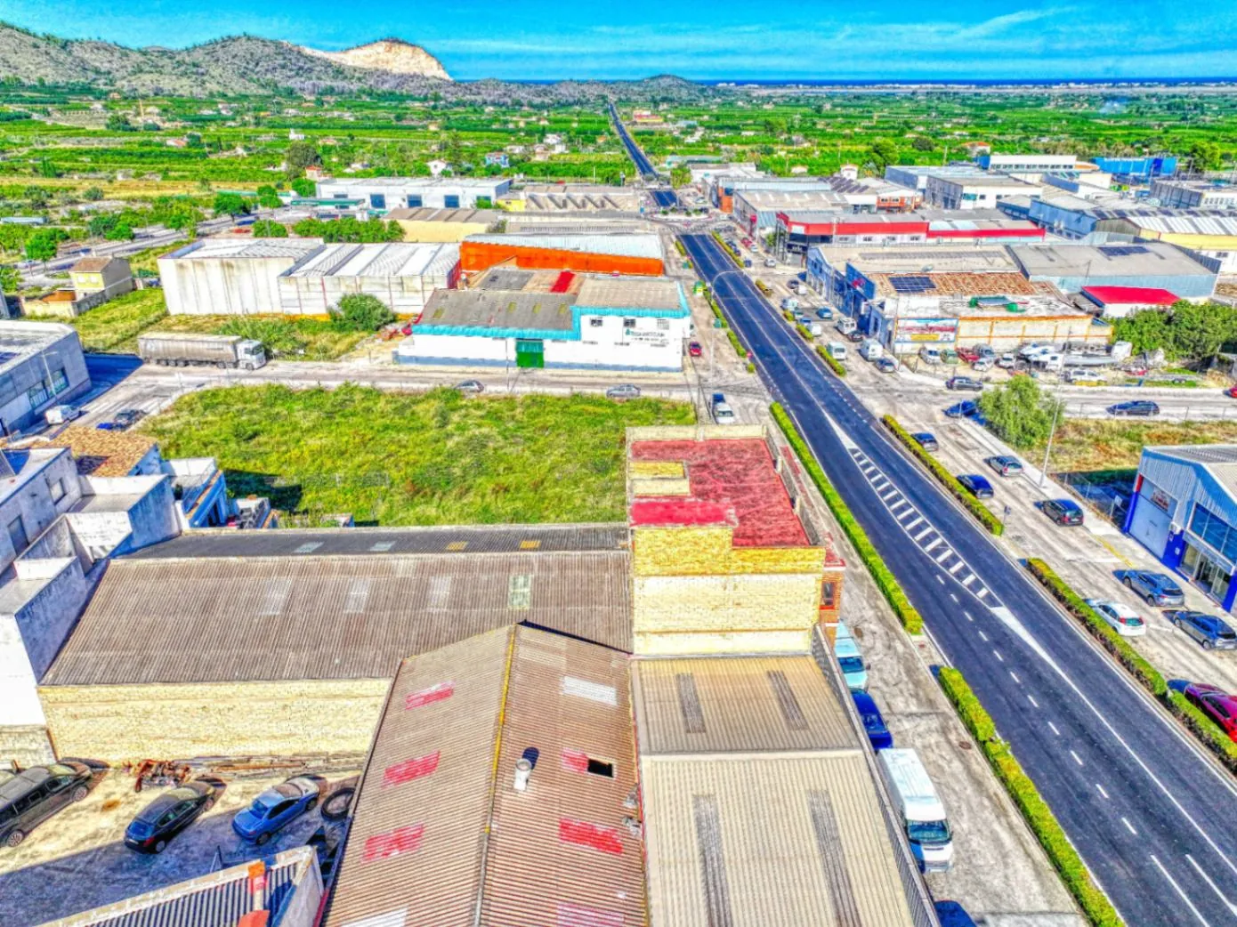 Inversión en locales y viviendas en Pego (Costa Blanca)