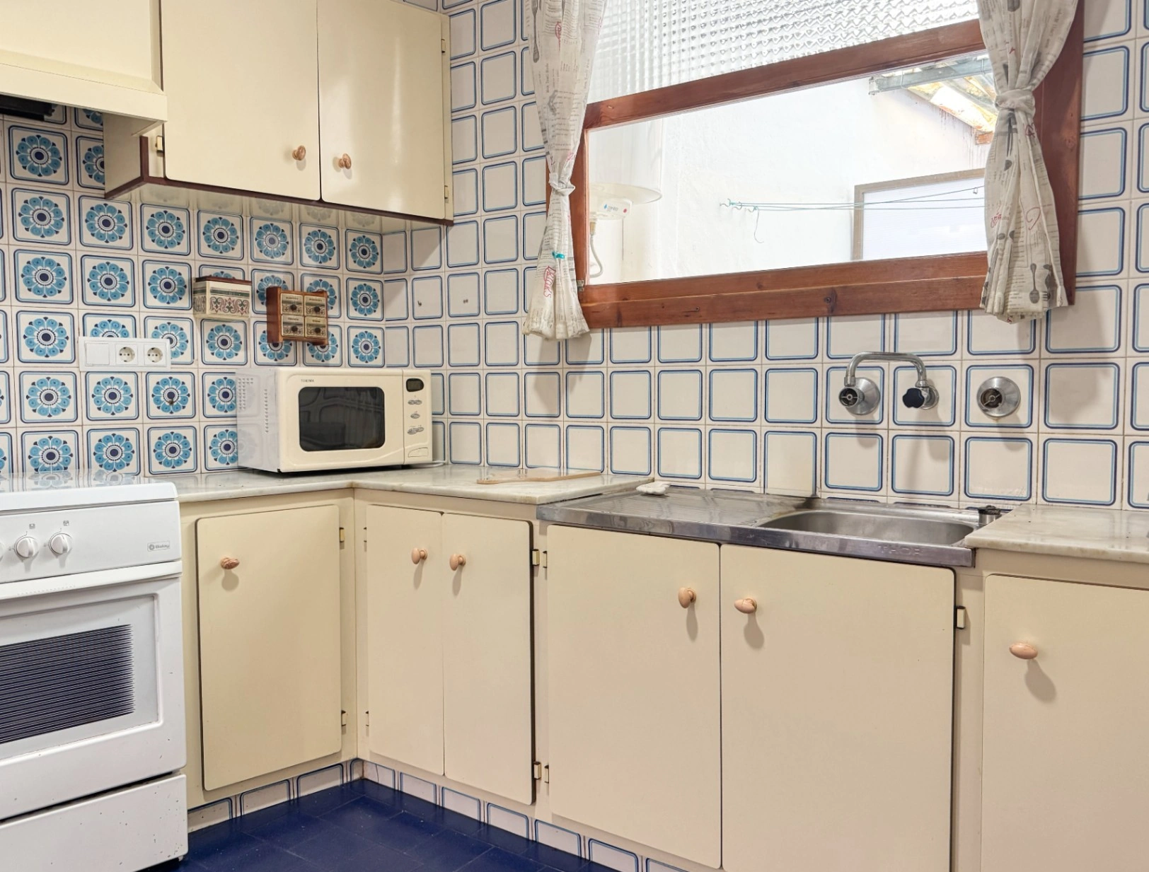 Vivienda con garaje para invertir en Pego (cerca de Denia)