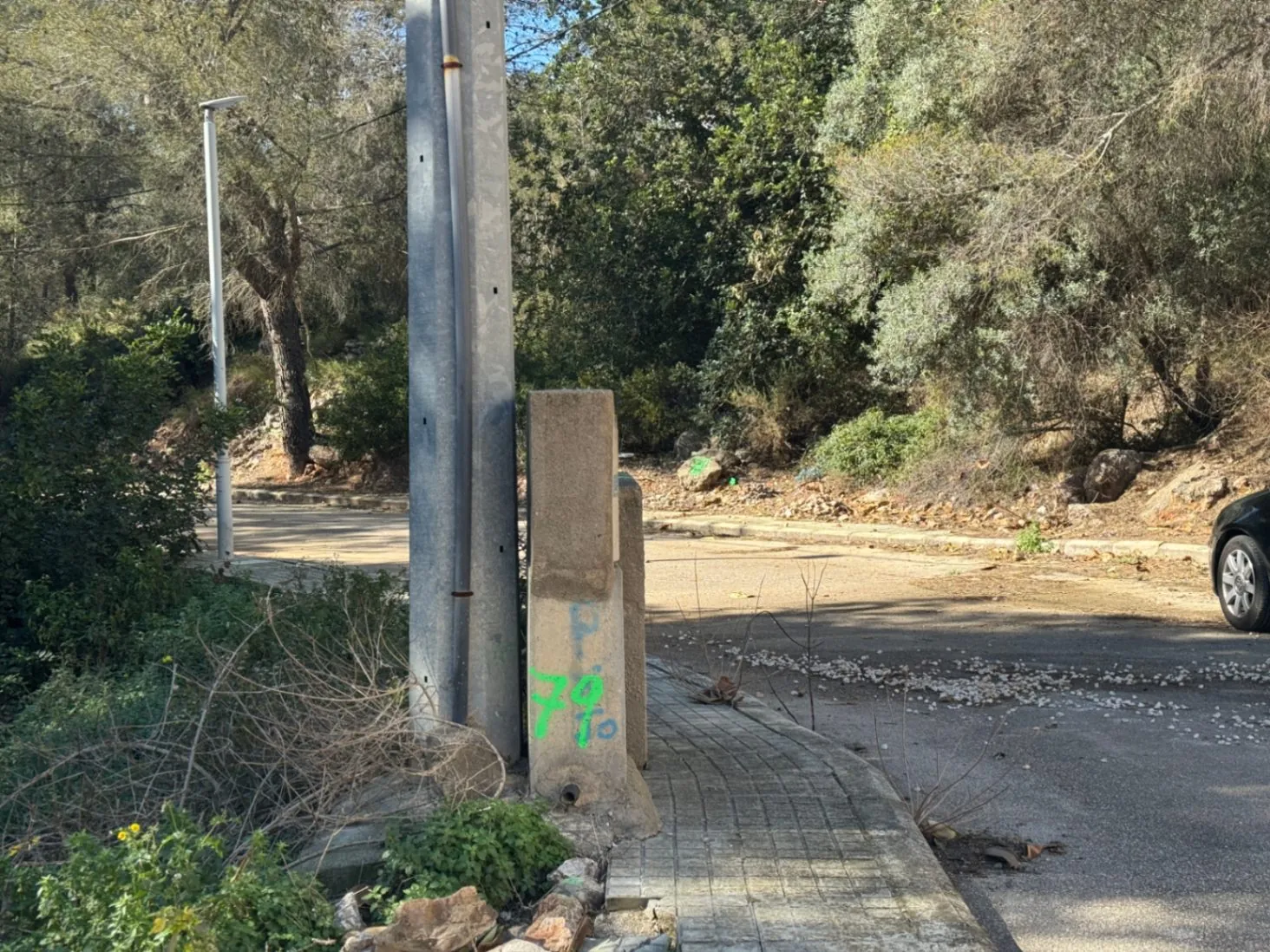 Parcelas urbanas consolidadas en venta Urbanización Tossal Gros en la Font d'En Carros (Costa Blanca)