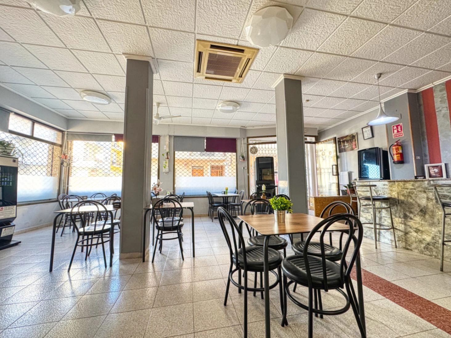 Fully operational hospitality business in Pego, Alicante