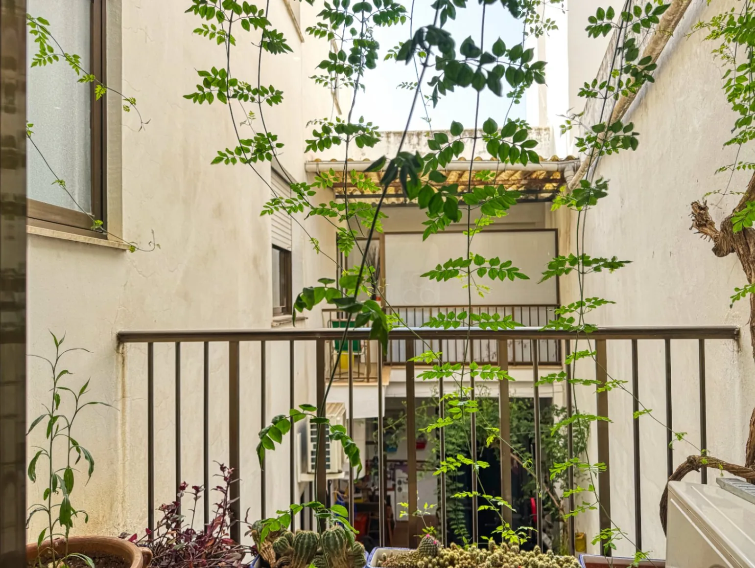 Vivienda con garaje para invertir en Pego (cerca de Denia)