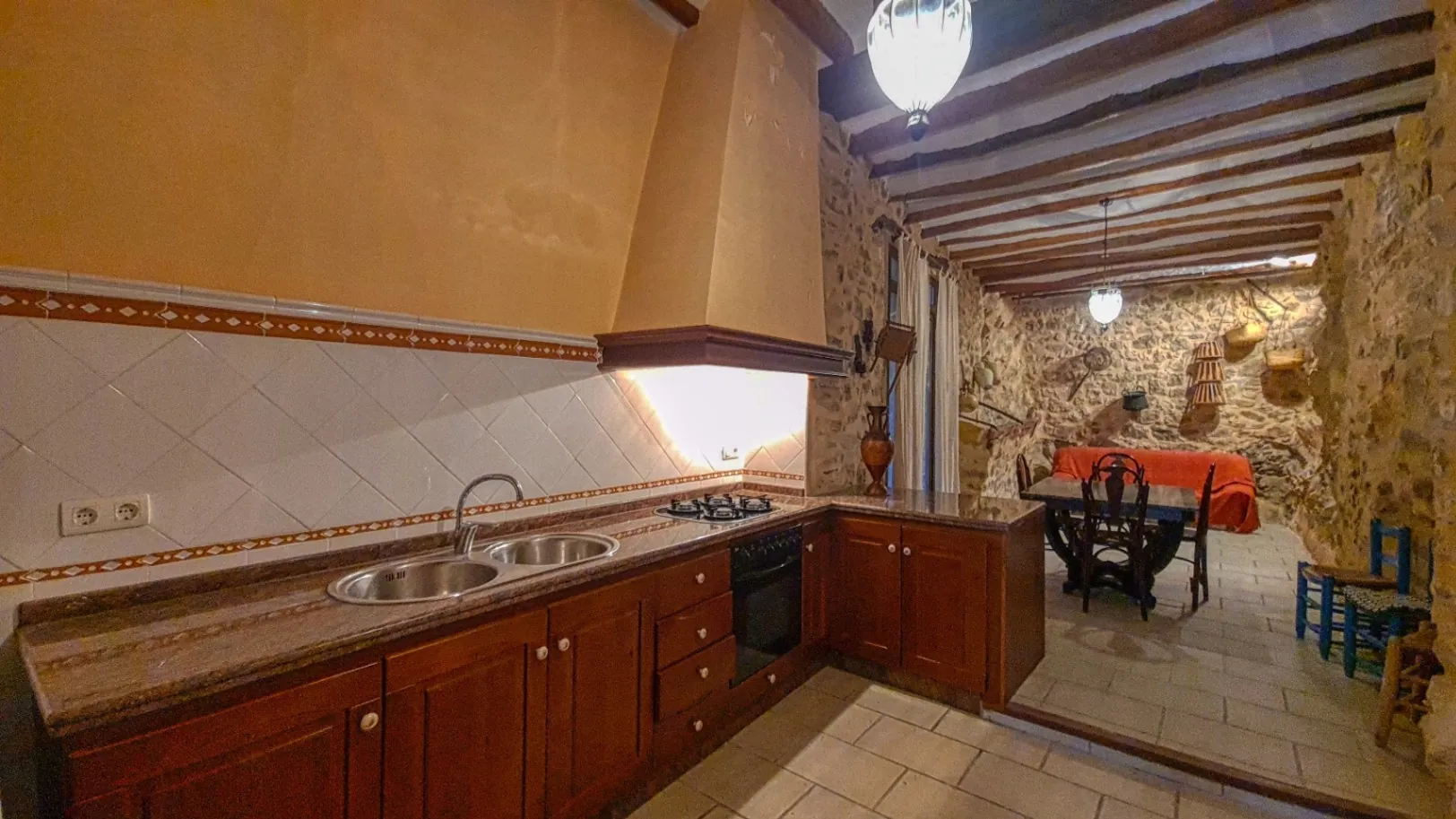 Casa 4 habitaciones de 255 m² en Castell de Castells (03793)