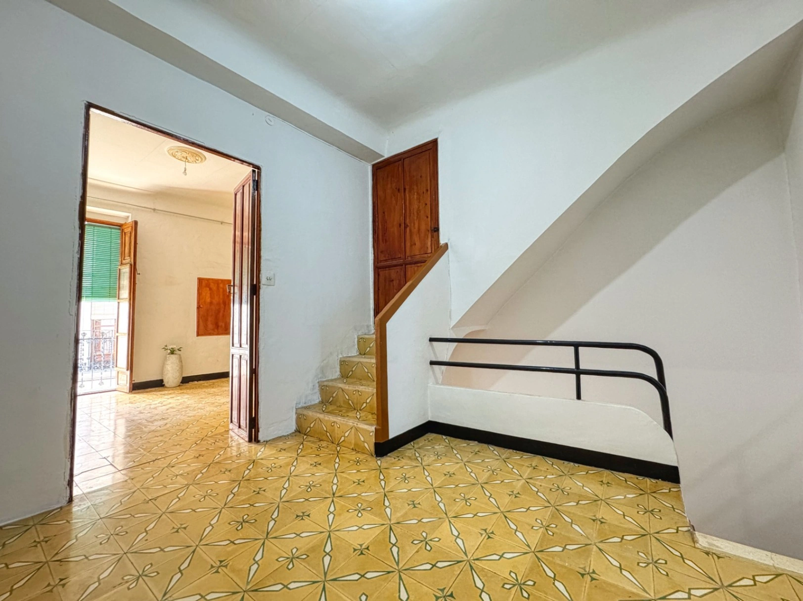 Casa para vivir o invertir en Pego, Alicante, con 4 habitaciones.
