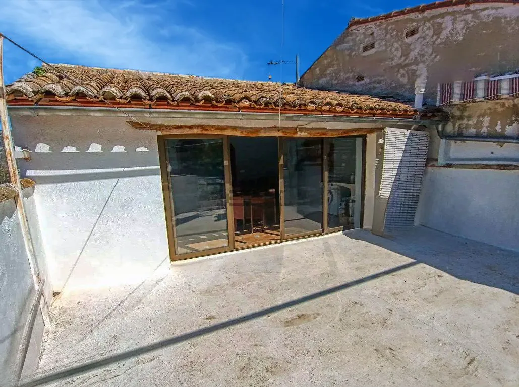 En venta Casa Rural con Licencia en Vigor en la Vall de Gallinera (Alicante)